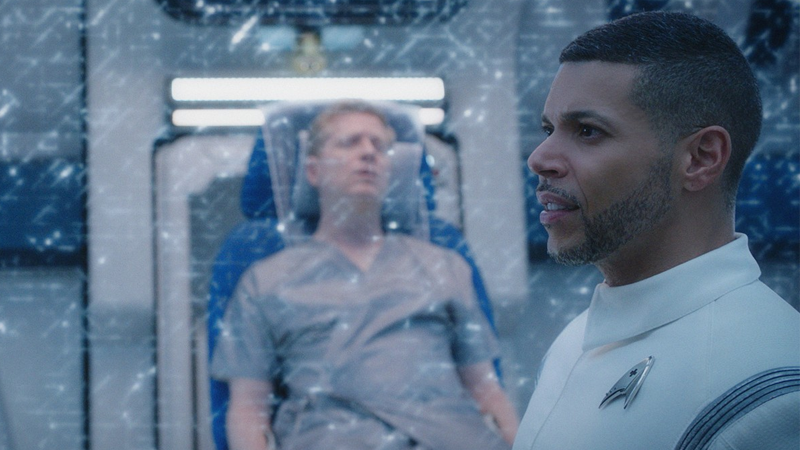 Dr. Culber prepares to meet his untimely, mostly pointless end.